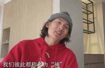 埃及猫舞蹈黄